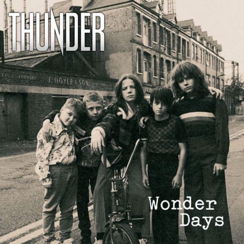 THUNDER – Wonder Days: pasos de dinosaurio