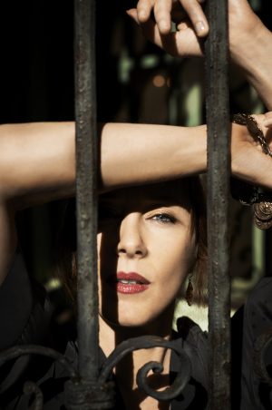 Suzanne Vega, 2013,  (Photographed at Caramoor Center for Music and the Arts located in Katonah, New York, caramoor.org)