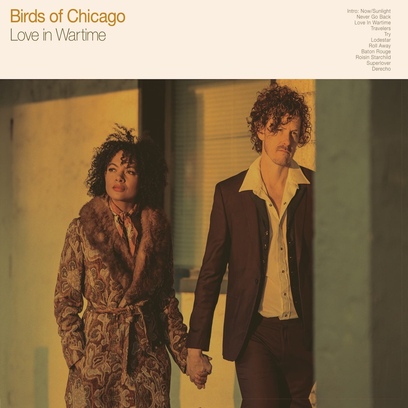 BIRDS OF CHICAGO – Love in wartime