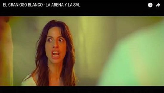 EL GRAN OSO BLANCO -premiados en los III premios de la música- presentan nuevo video «La Arena Y La Sal»