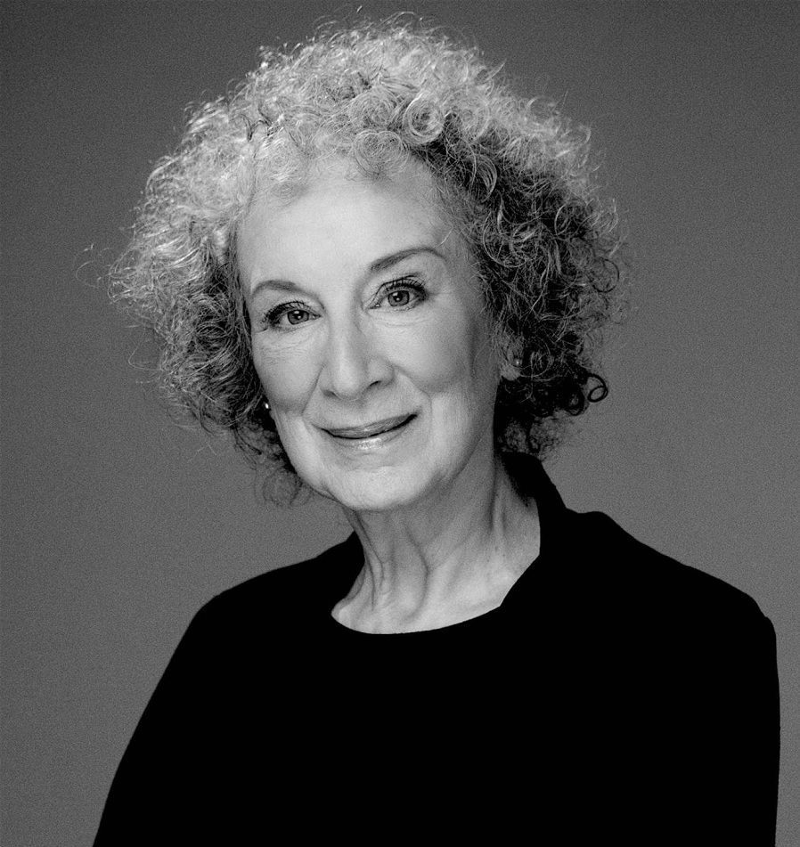 Poemas Traducidos: Los poetas resisten – Margaret Atwood