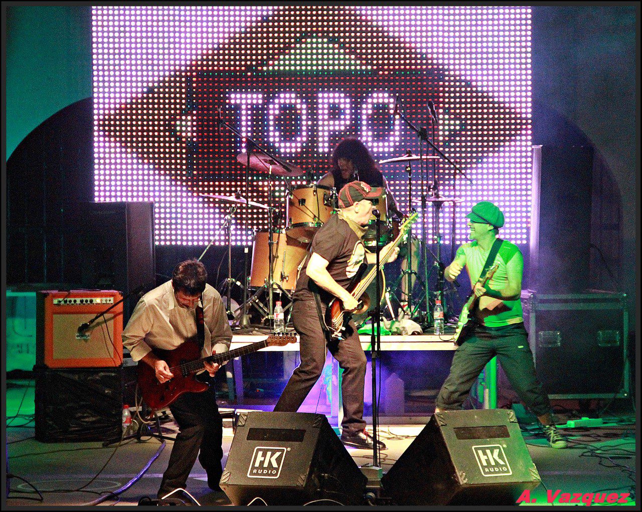 Nuevo single de la banda TOPO «Pinta en Espadas»