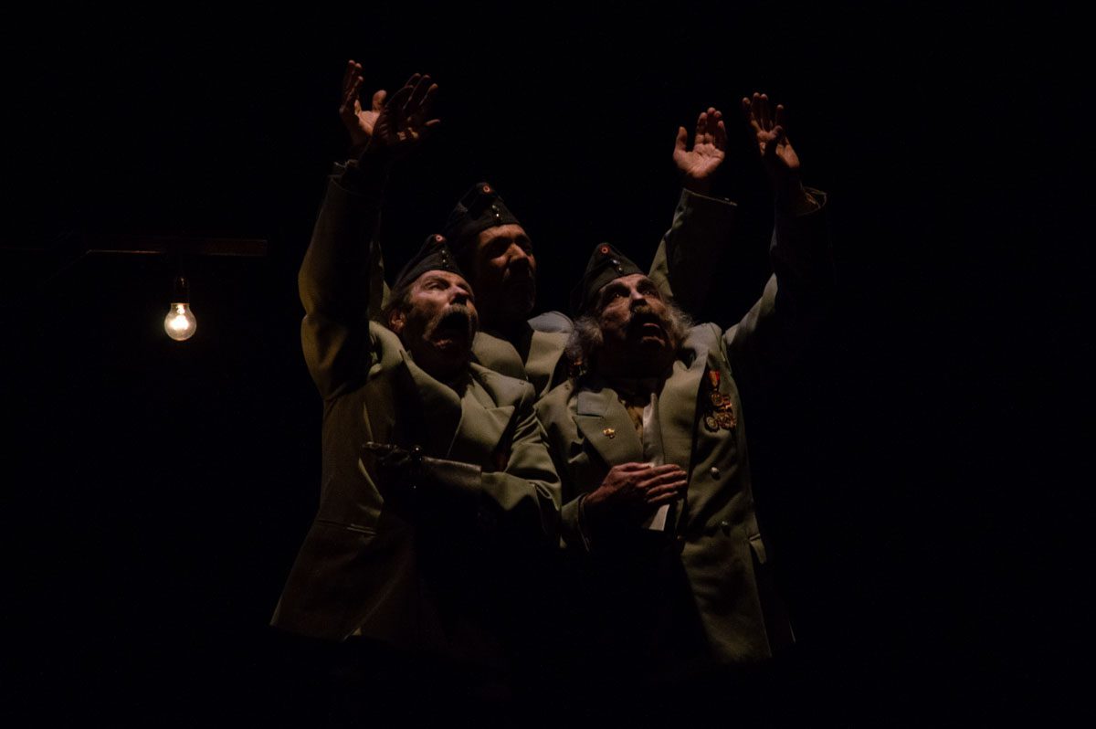 La Batalla de los Ausentes – Festival Iberoamericano de Teatro de Cádiz (FIT)