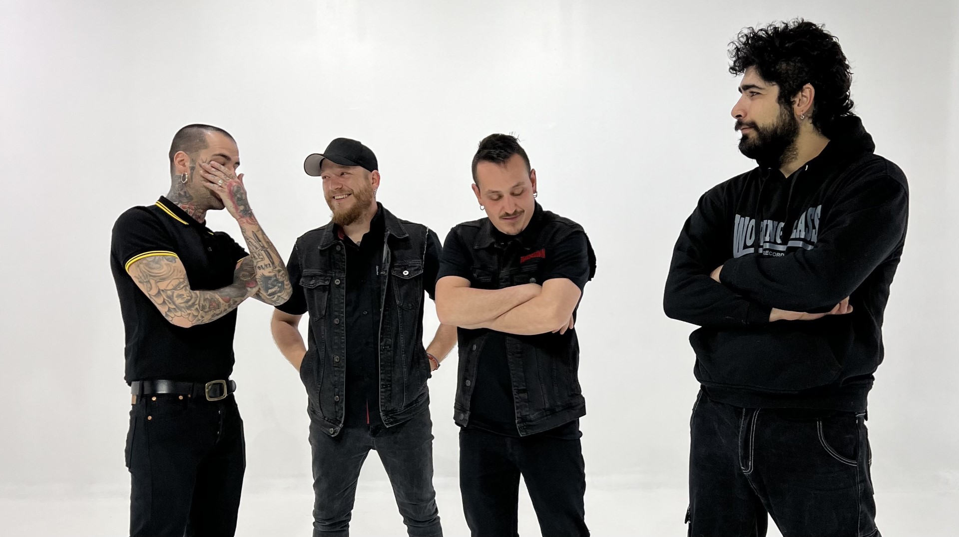 Nuevo single adelanto de los punk rockers madrileños Transmisión N