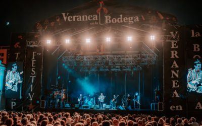 Crónica de Santiago Auserón y su Academia Nocturna en el Tío Pepe Festival (Jerez de la Frontera, 10-08-24)