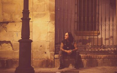 «Persiguiendo a un Fantasma», nuevo tema de Moyano El Buffalo