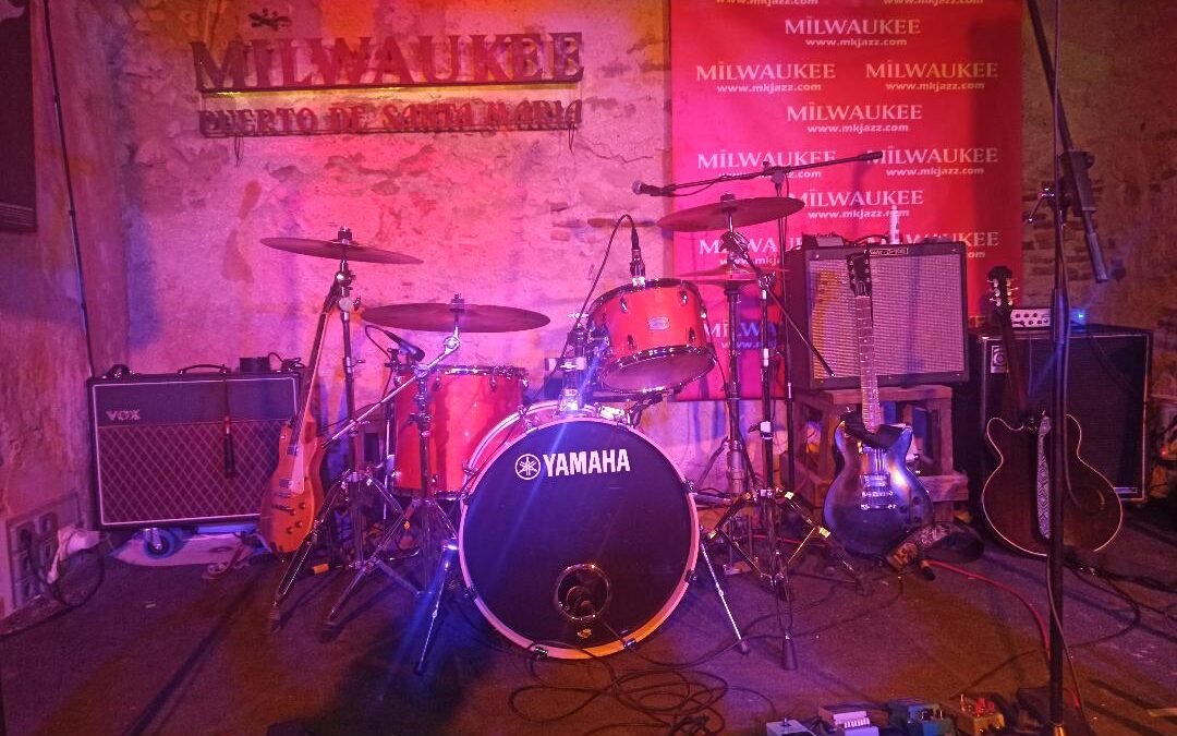 Crónica de The Chevelles en la Sala Milwaukee de El Puerto de Santa María (Cádiz) (08-12-25)