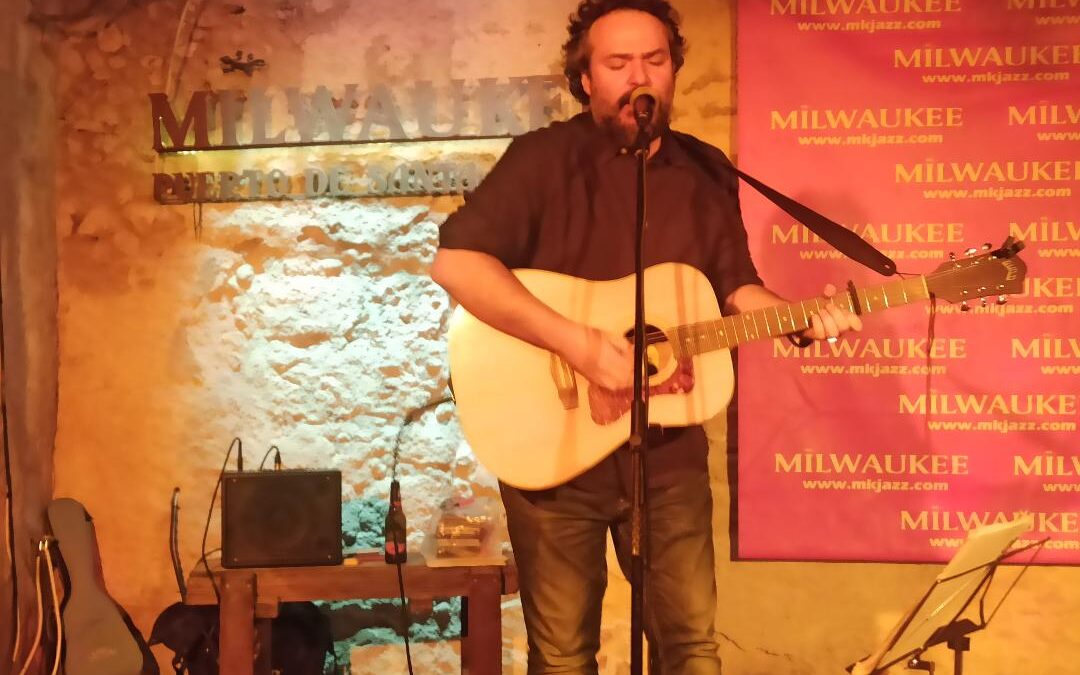 Crónica de Luis Moro en la Sala Milwaukee de El Puerto de Santa María (Cádiz) (28-11-25)