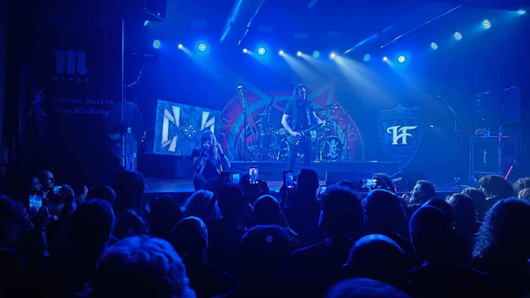 Crónica de Hammerfall y Tailgunner en la Sala Custom (Sevilla, 20-01-26)