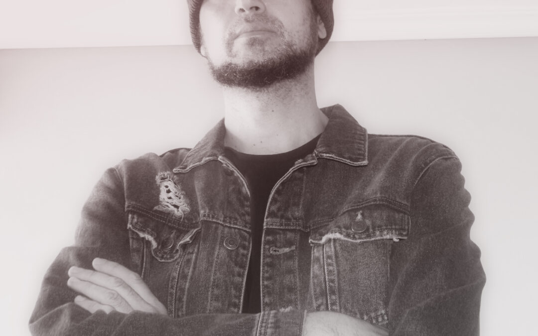 RODRIGO MERCADO el carabanchelero regresa con su nueva canción «LUNA DE SAL»